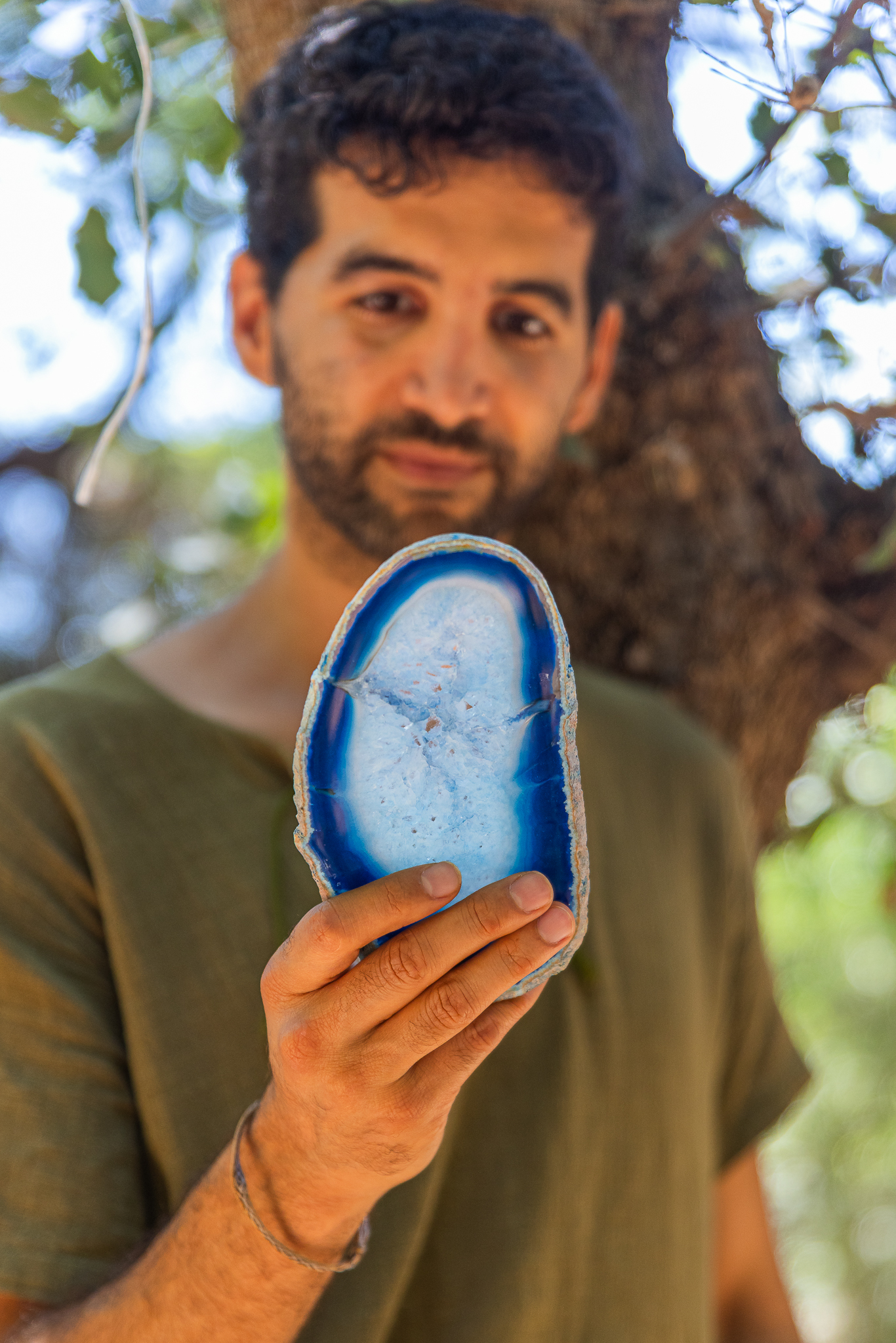 עין אגת טבעית כולל מעמד – תמונה 5